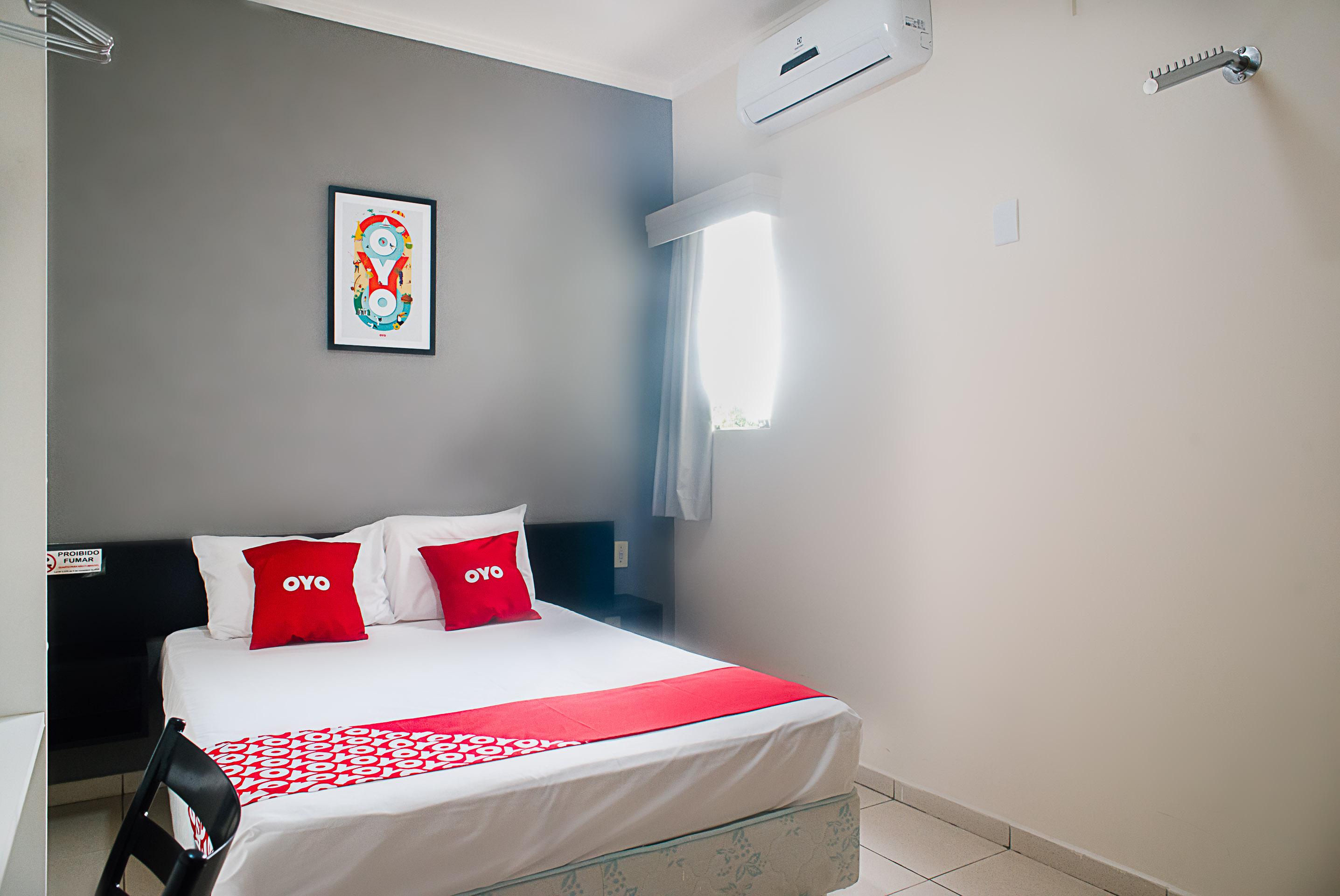 Oyo Cerrado Hotel, Campo Grande Кампо Гранде Екстериор снимка A room at an OYO hotel in India